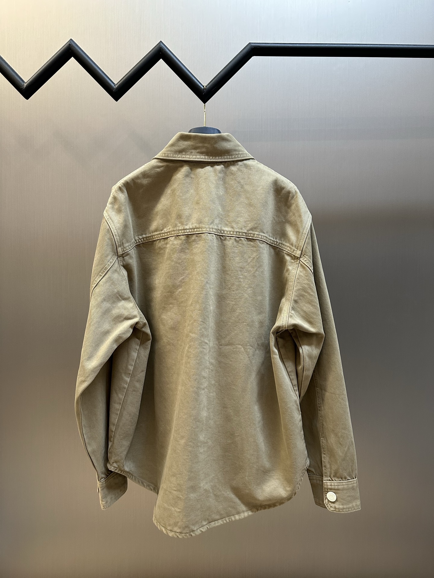 AMI DE COEUR Overshirt（UJK897DE0124031）