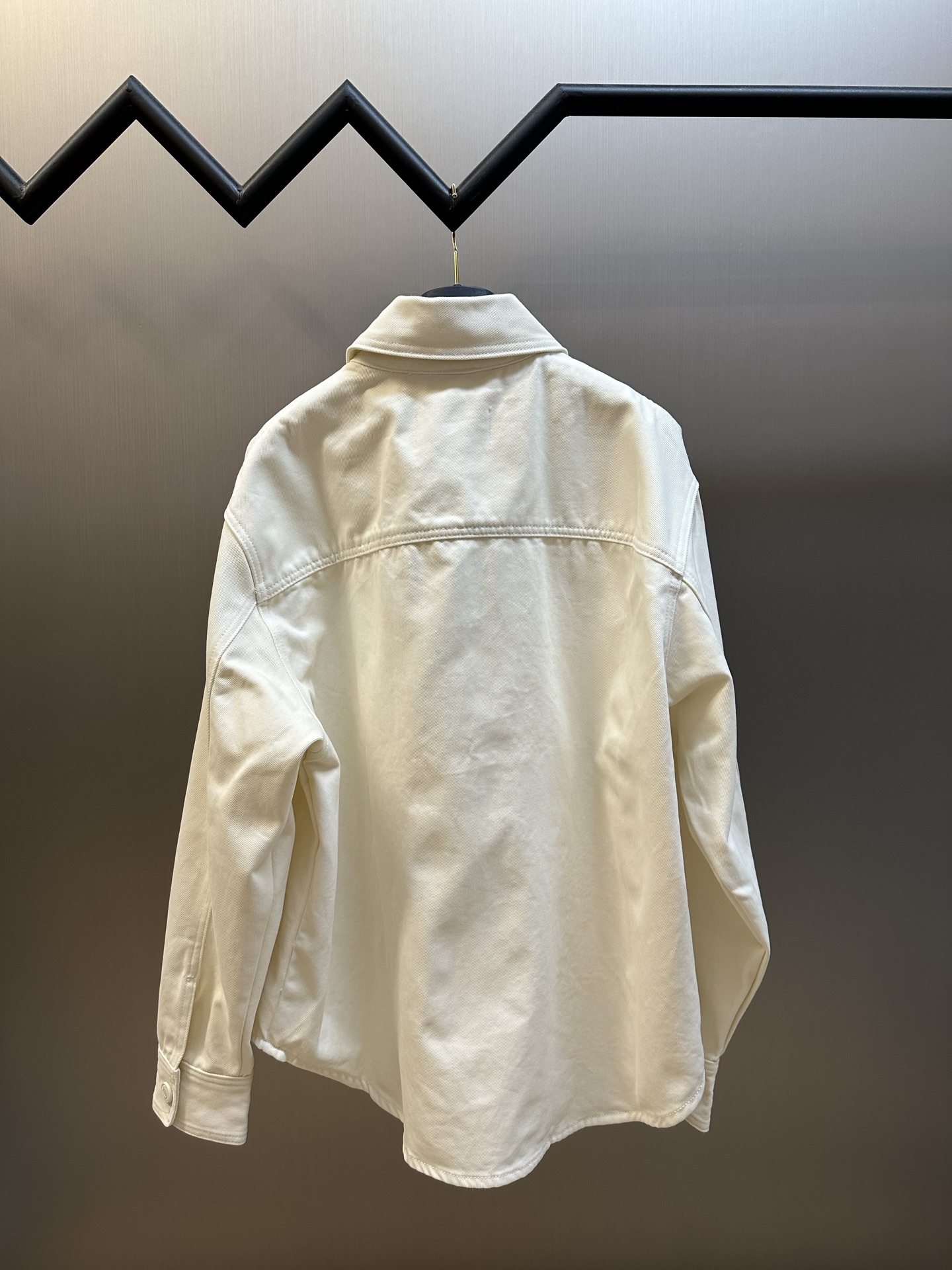 AMI DE COEUR Overshirt（UJK897DE0124031）