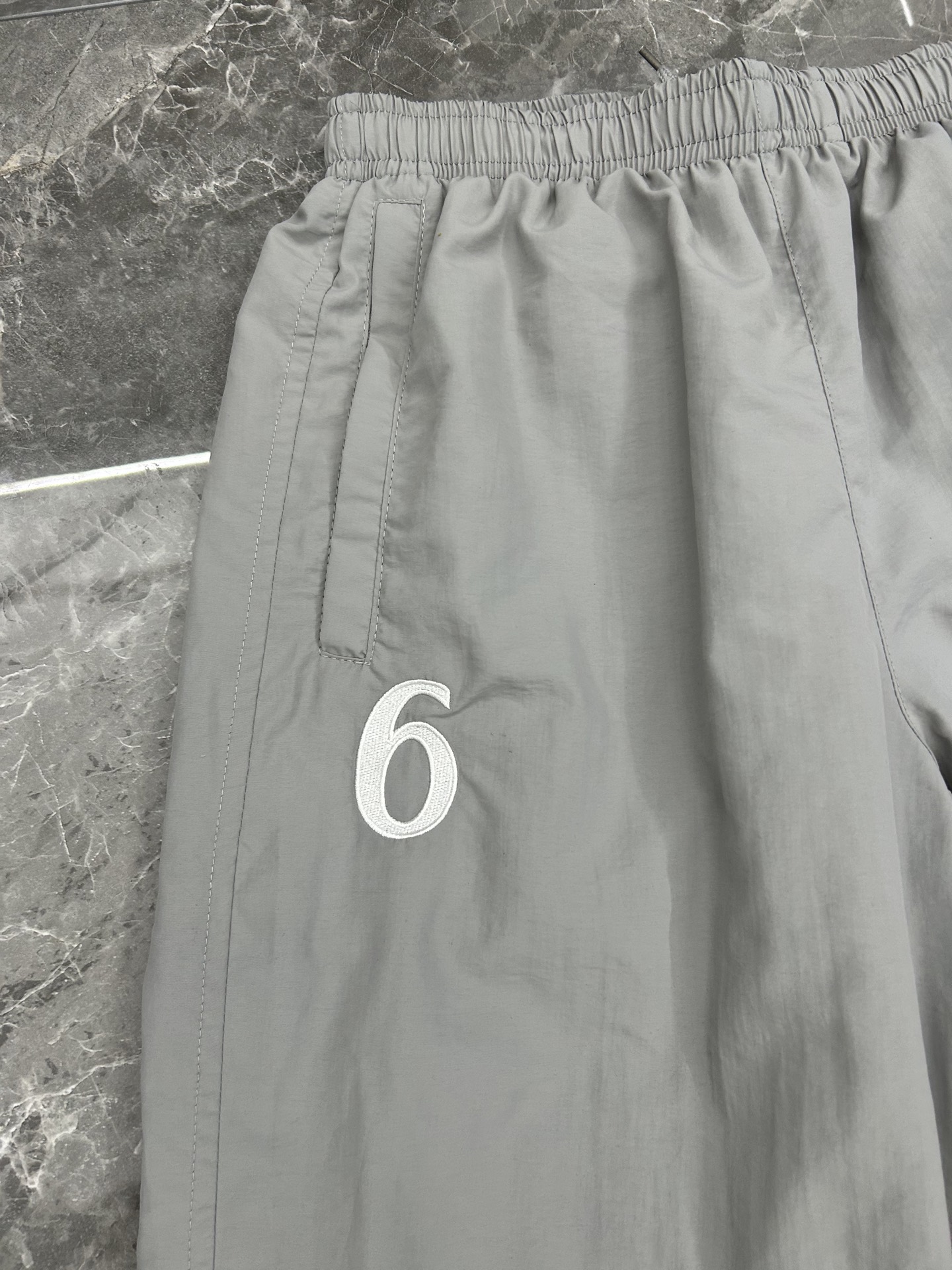 Supreme x Umbro Rhinestone Track Pant "Black"（SUP-SS26-332）