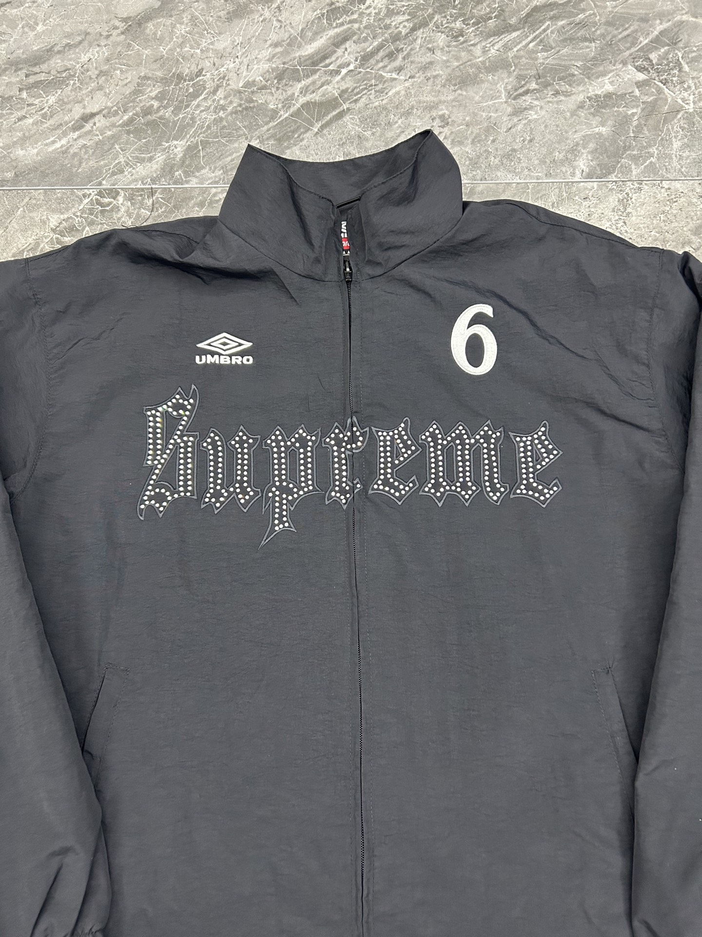 Supreme x Umbro Rhinestone Track Jacket "Black"（SUP-SS26-331）