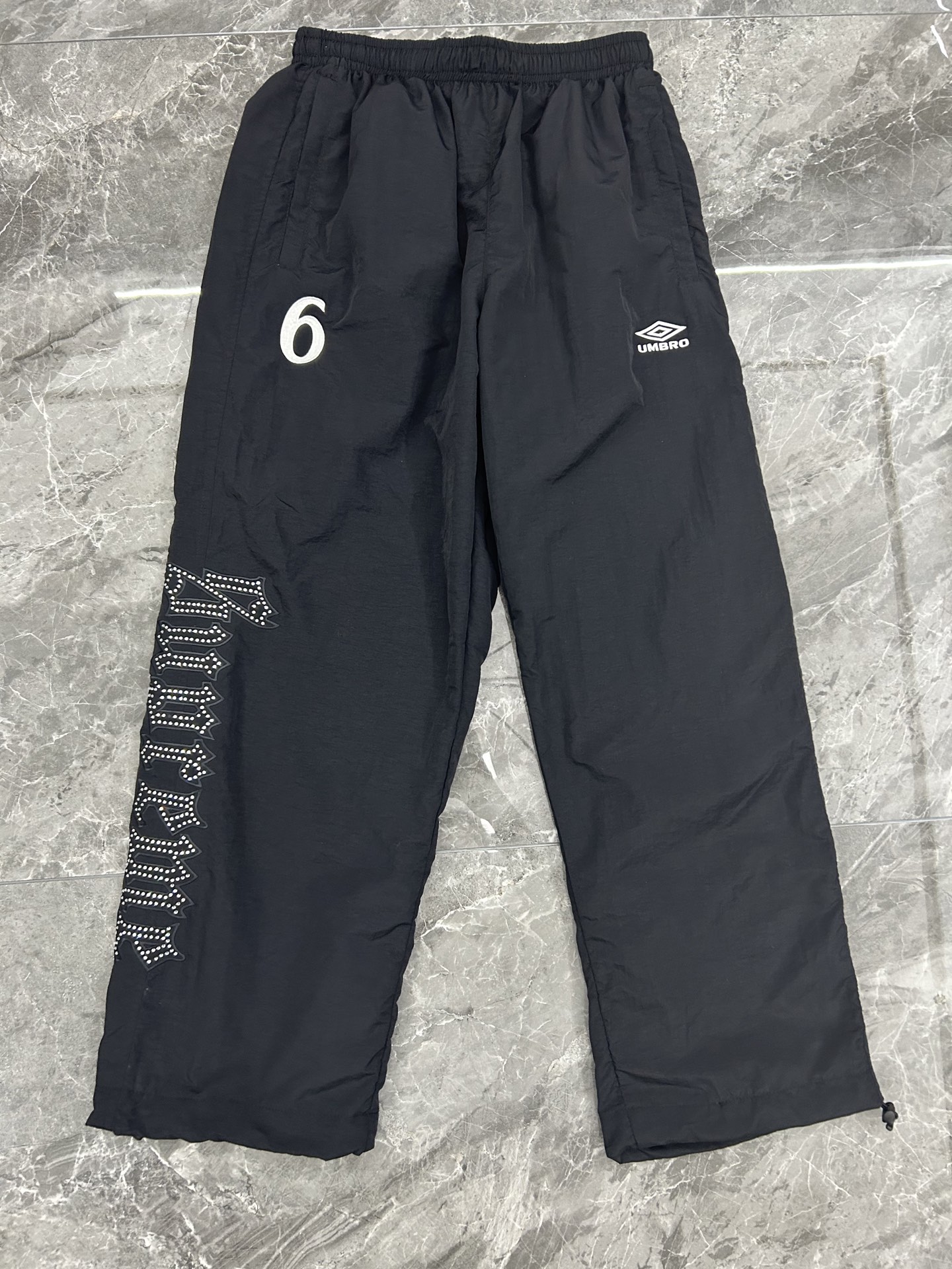 Supreme x Umbro Rhinestone Track （SUP-SS26-3322）