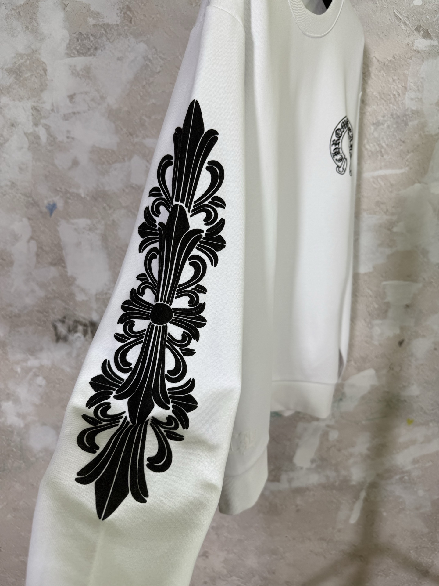 Chrome Hearts Floral Cross Horseshoe Back Print Sweatshirt（CH20269118）