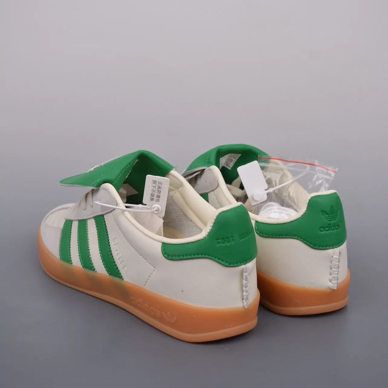 FOOT INDUSTRY × adidas Originals Gazelle Indoor "Off White/Green"（ID3518）