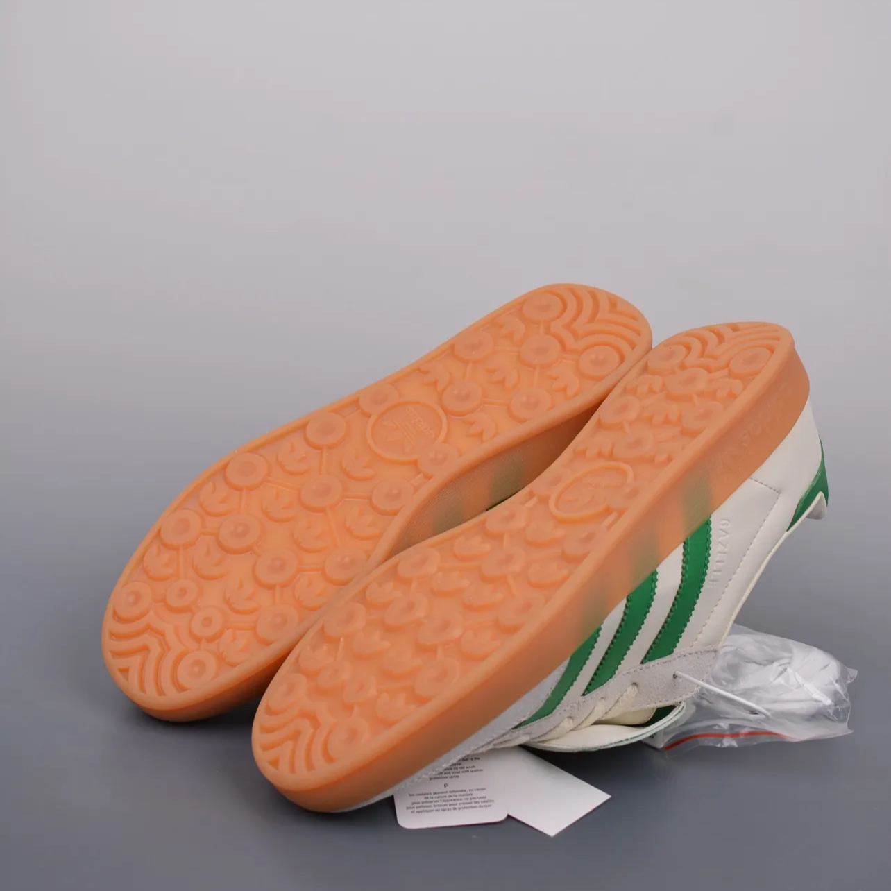 FOOT INDUSTRY × adidas Originals Gazelle Indoor "Off White/Green"（ID3518）