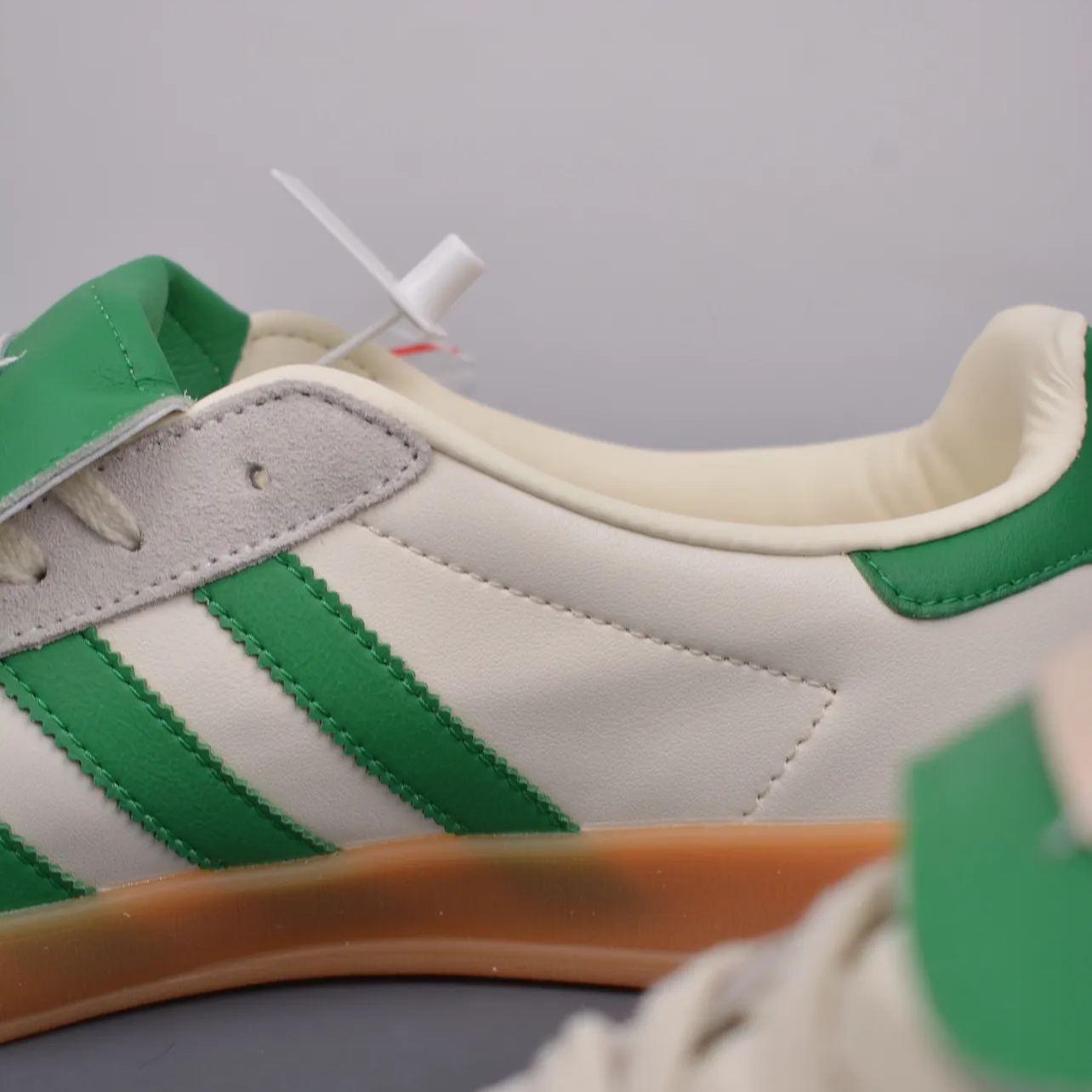 FOOT INDUSTRY × adidas Originals Gazelle Indoor "Off White/Green"（ID3518）