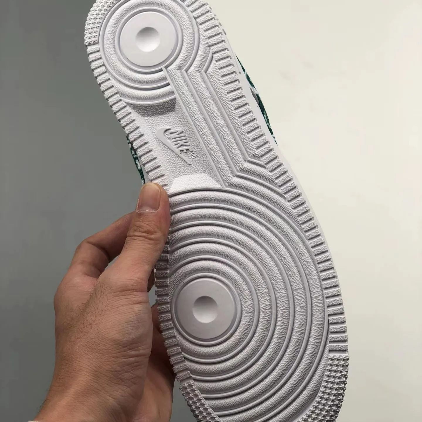 Nike WMNS Air Force 1 Low '07 Essential "Green Paisley"（DH4406-102）