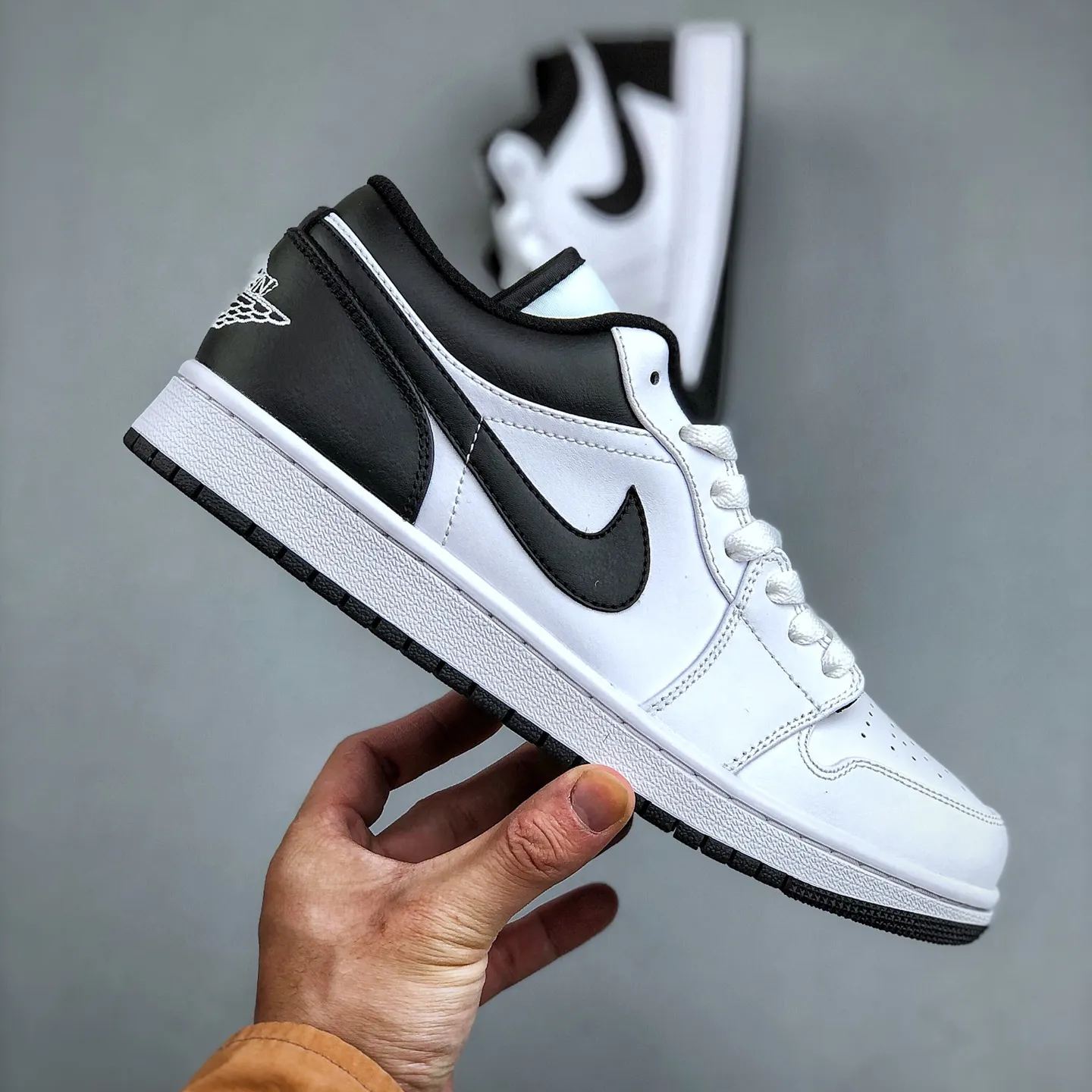 Nike Air Jordan 1 Low "White/Black"(553558-132)