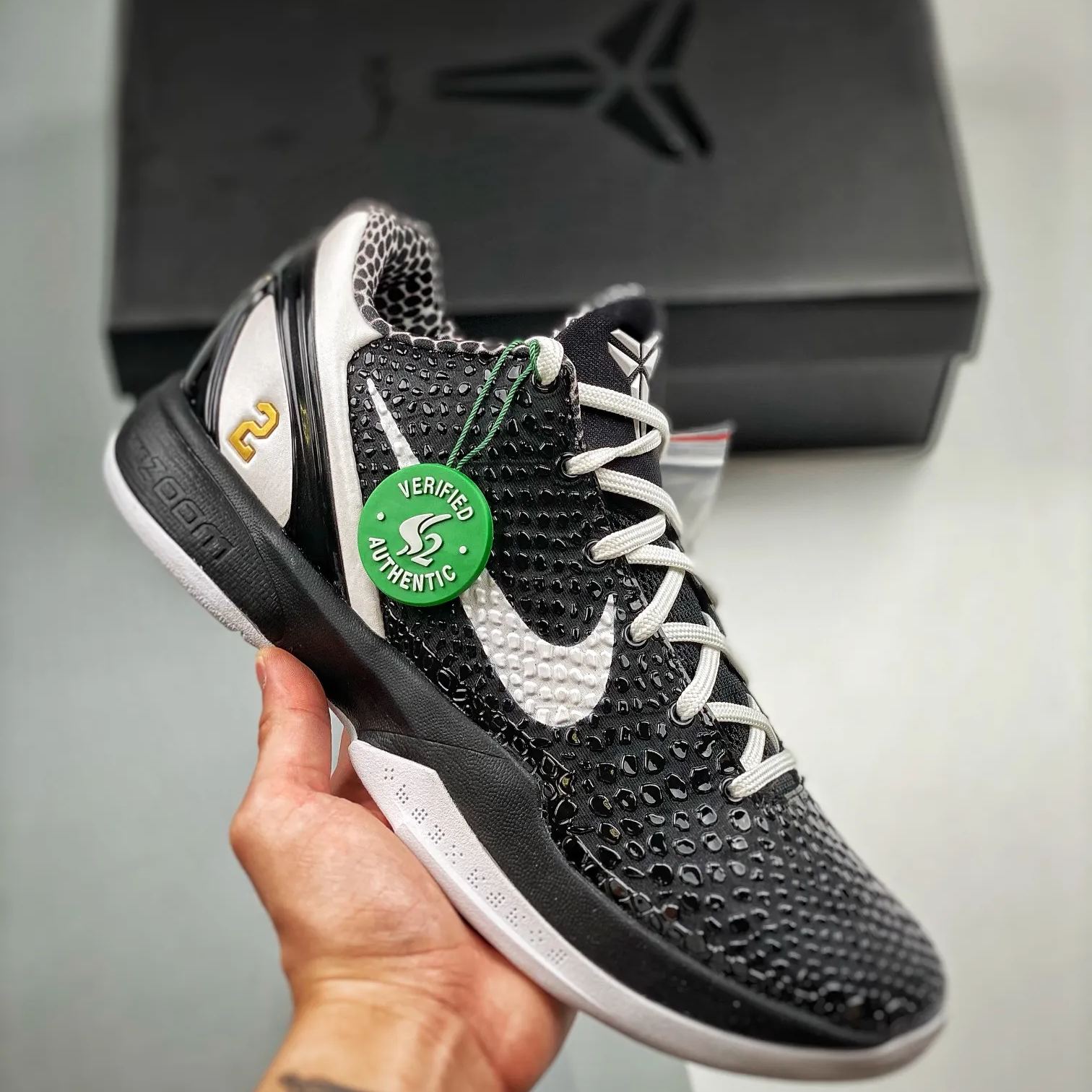 Nike Kobe 6 Protro "Mambacita Sweet 16"（CW2190-002）