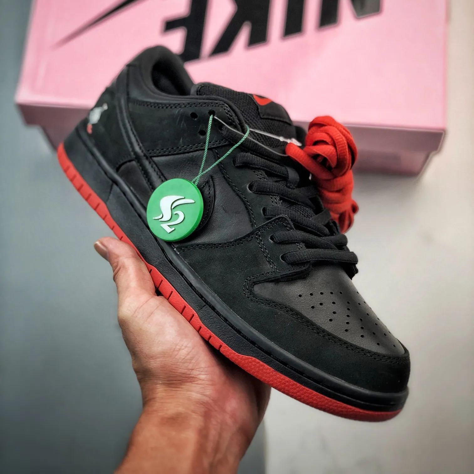 Nike SB Dunk Low TRD QS Black Pigeon（883232-008）