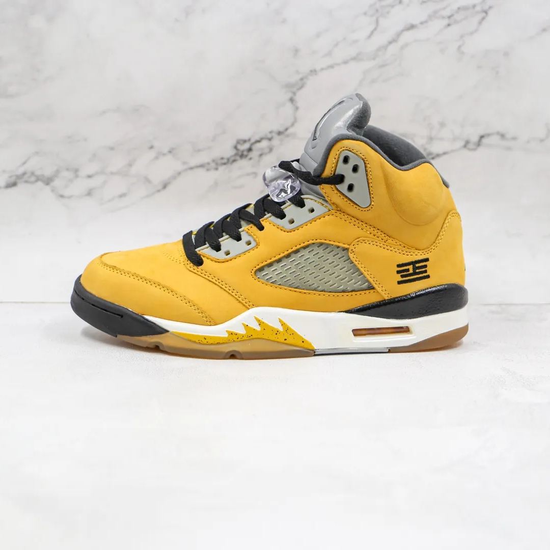 Jordan Air Jordan 5 Retro Tokyo T23 basketball shoes (454783-701)