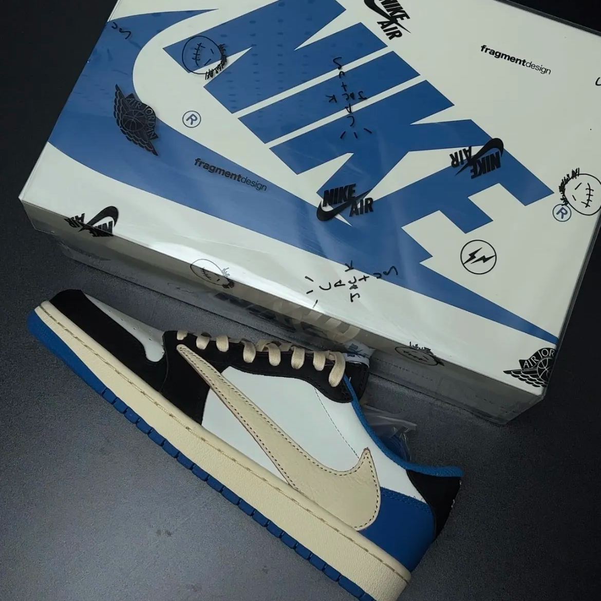 Travis Scott × Fragment × Nike Air Jordan 1 Low OG SP "Military Blue"（DM7866-140）