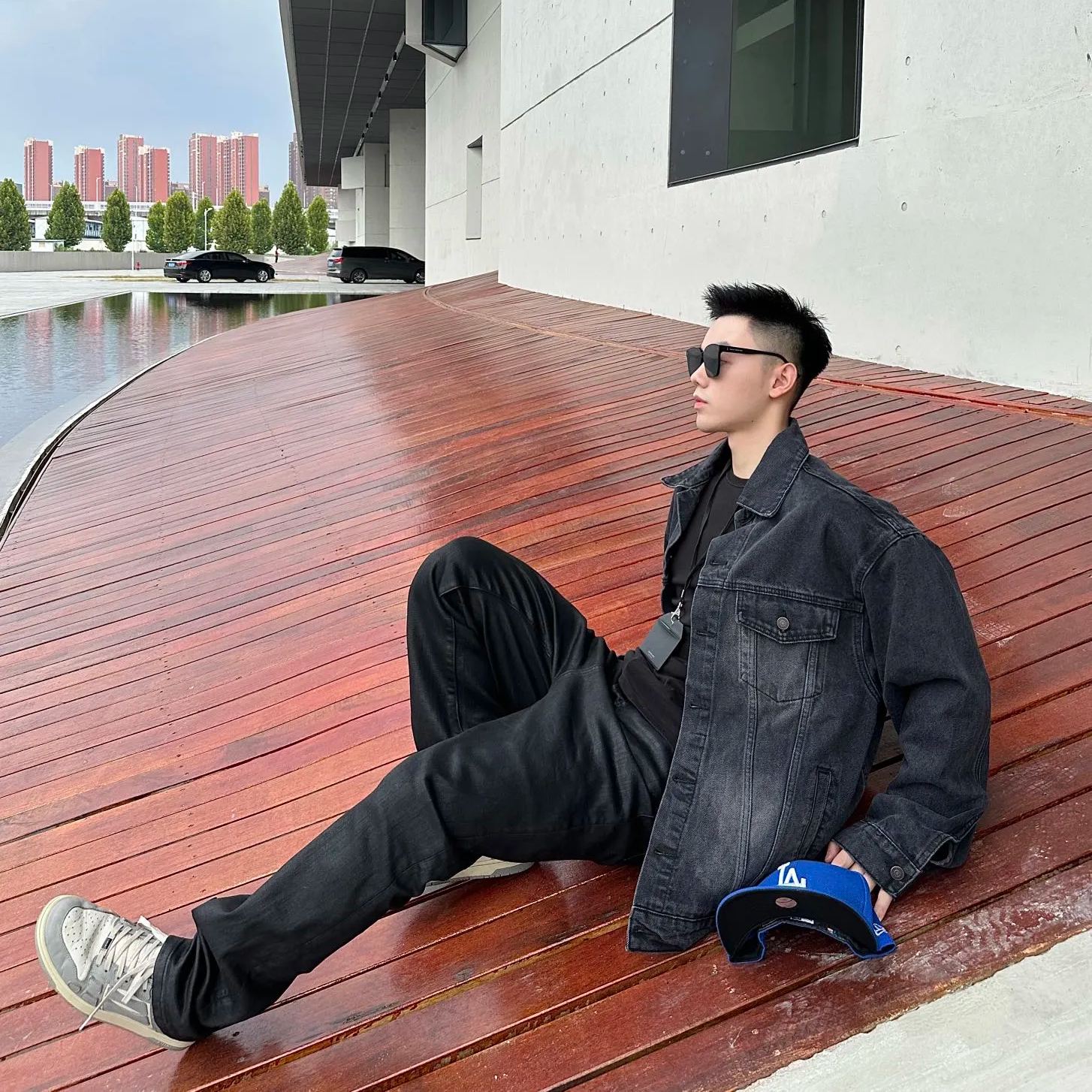 Balenciaga Inkjet Print Washed Jacket (783697THW254245-2）