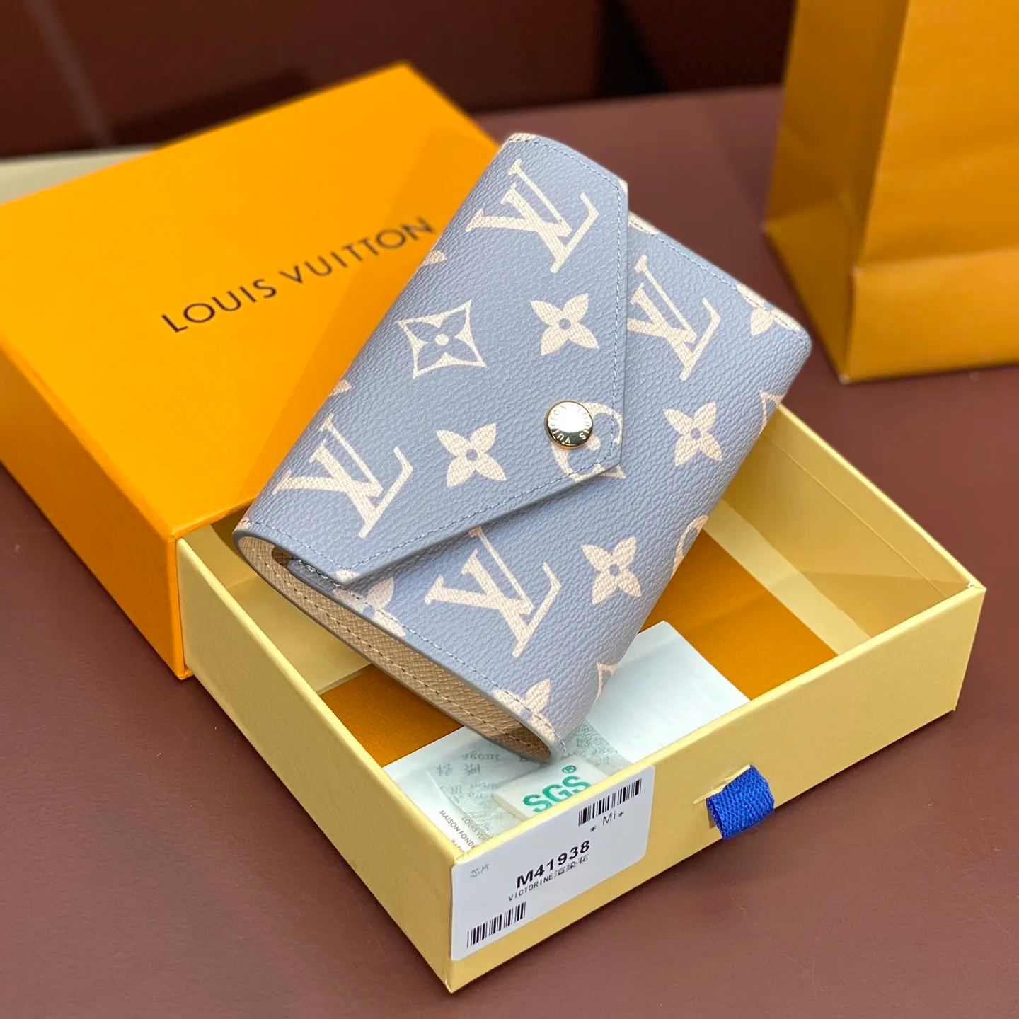  Louis Vuitton Victorine Monogram Wallet(M41938)