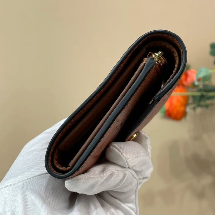  Louis Vuitton Victorine Monogram Wallet (M41938-11988)