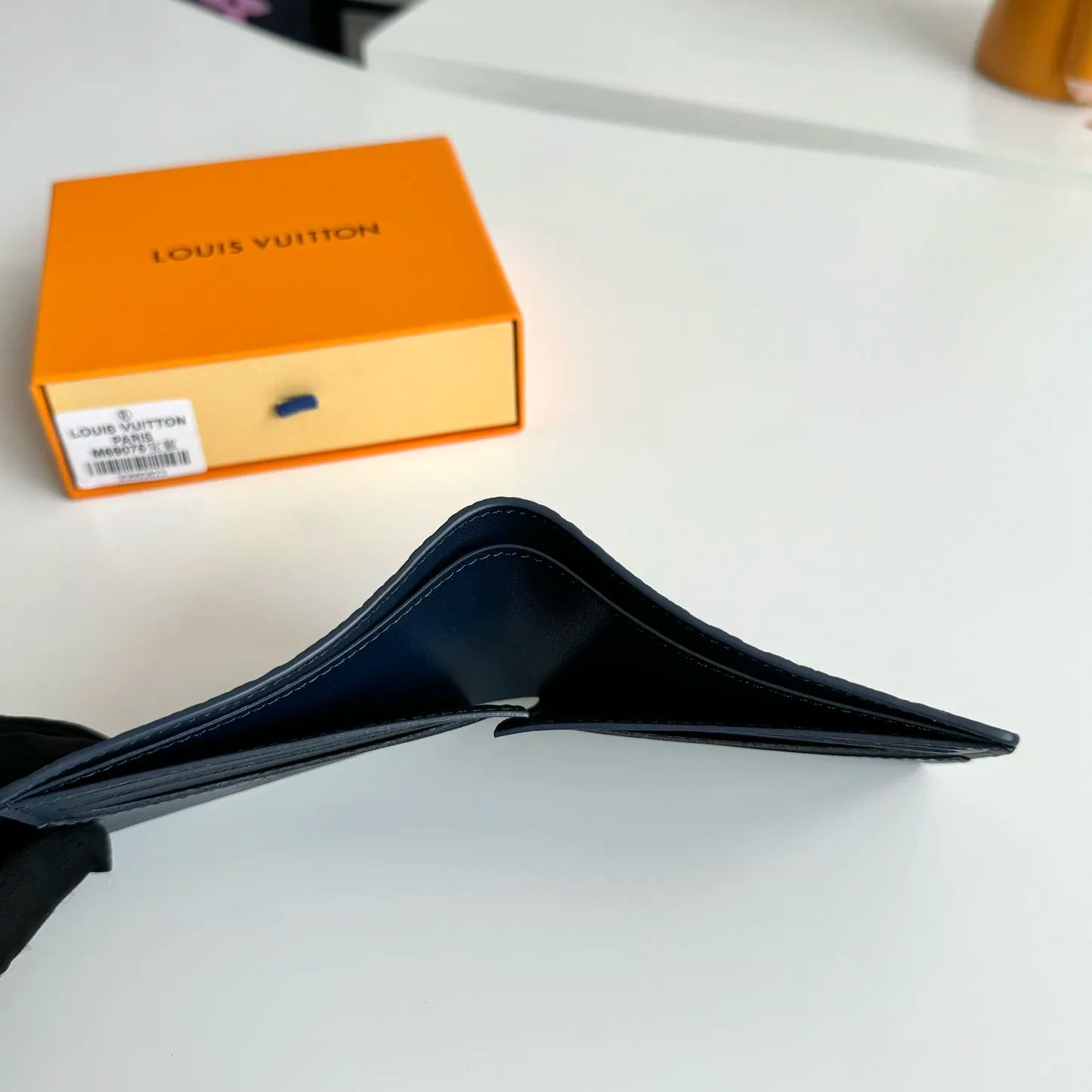 Louis Vuitton wallet （M69075）