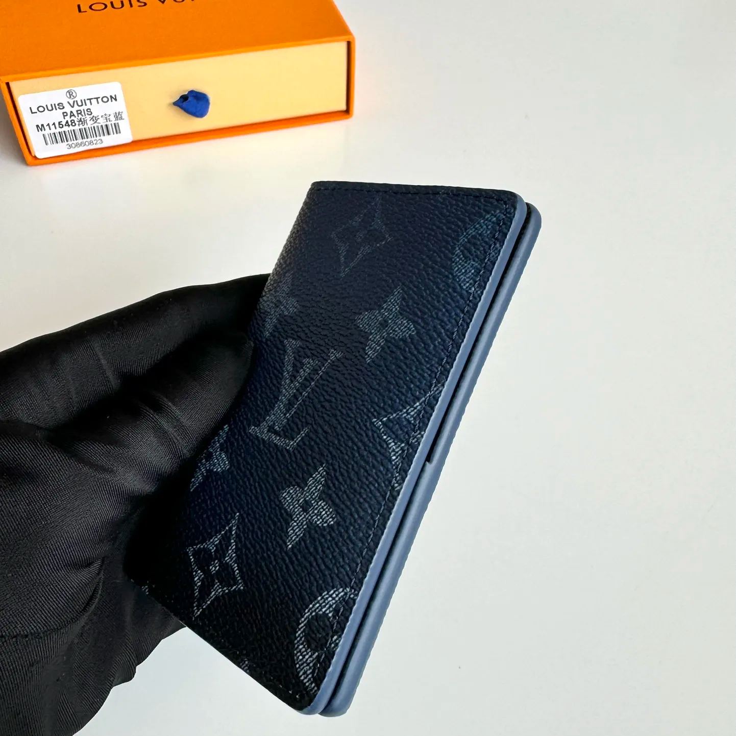 Louis Vuitton wallet （M11548-2）