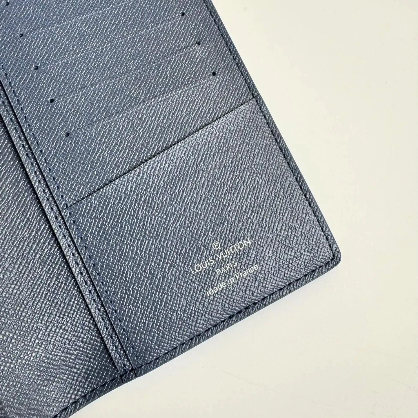 Louis Vuitton Portefeuille Brazza NM（M11546）