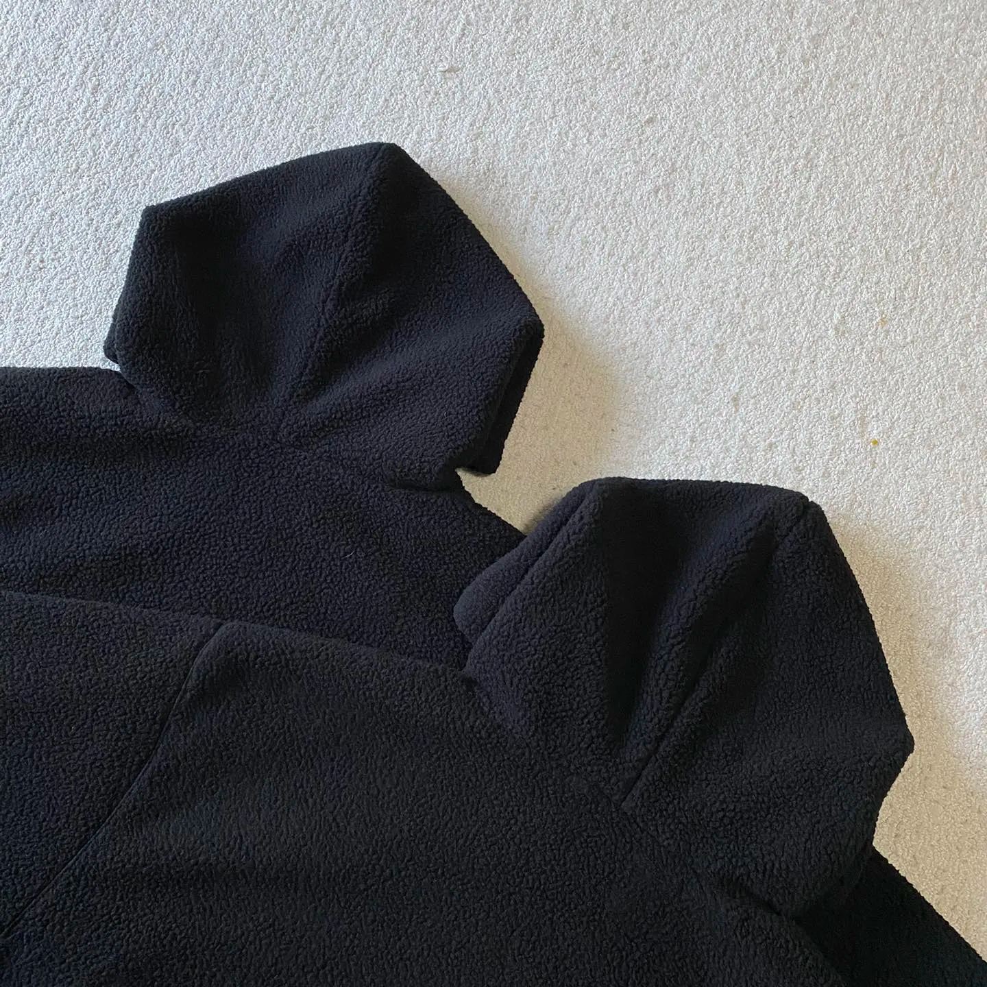 BALENCIAGA HOODED FLEECE JACKET WITH HOOD (810113TQQ02-1000）