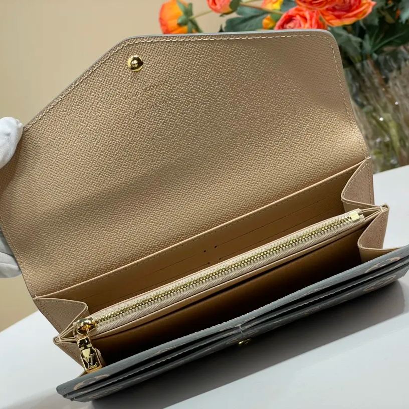 Louis Vuitton wallet (M60531)