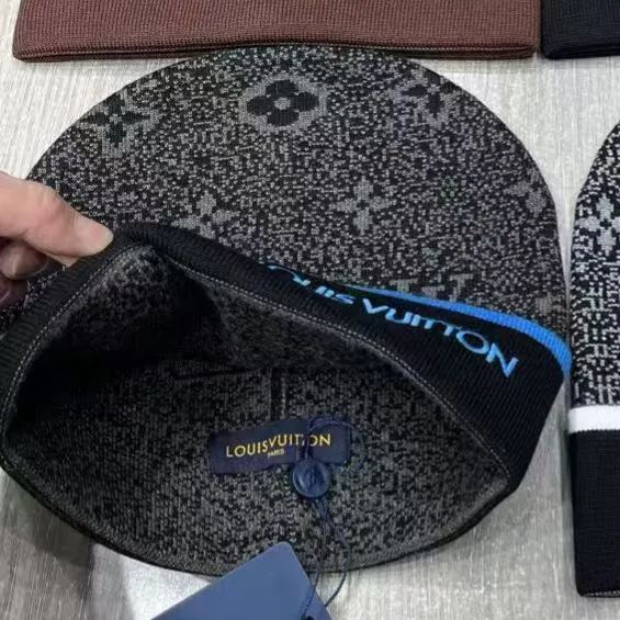 Louis Vuitton Knit Hat（M76241）