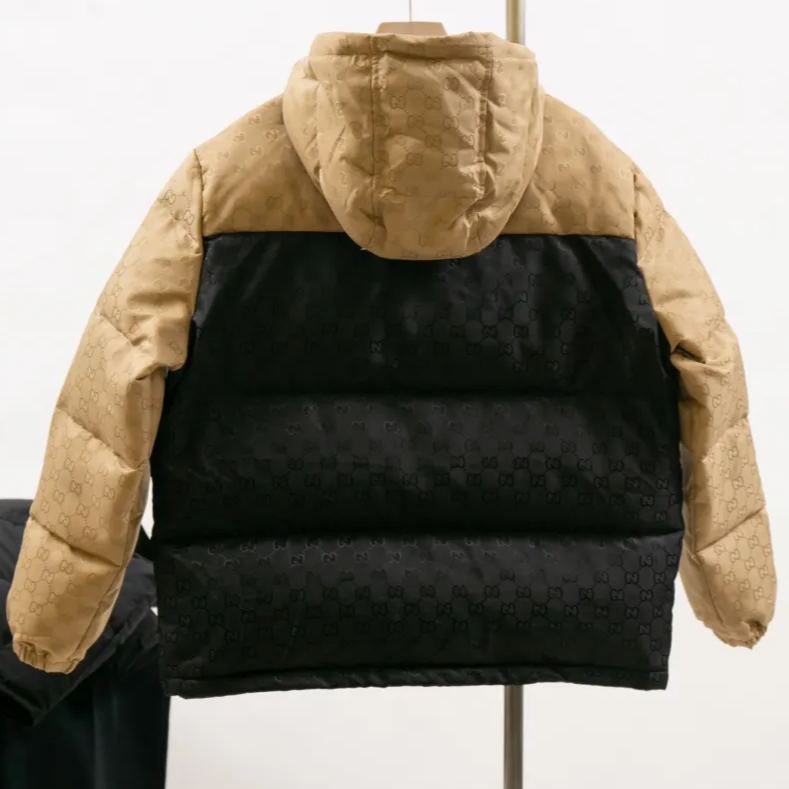 GUCCI nylon puffer jacket（794823Z8BUL1043）