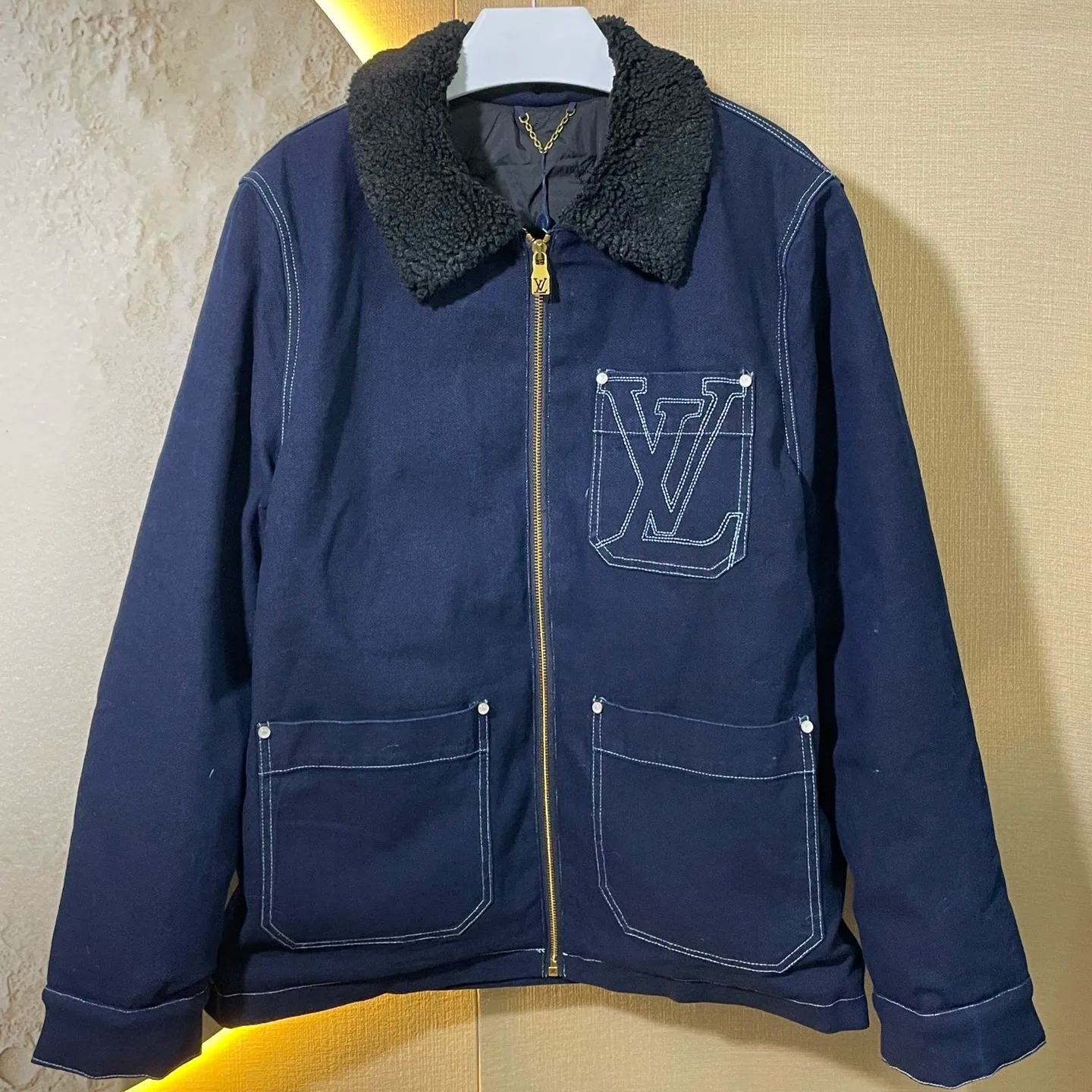 Louis Vuitton Winter Workwear Denim Jacket（1AGIO5）