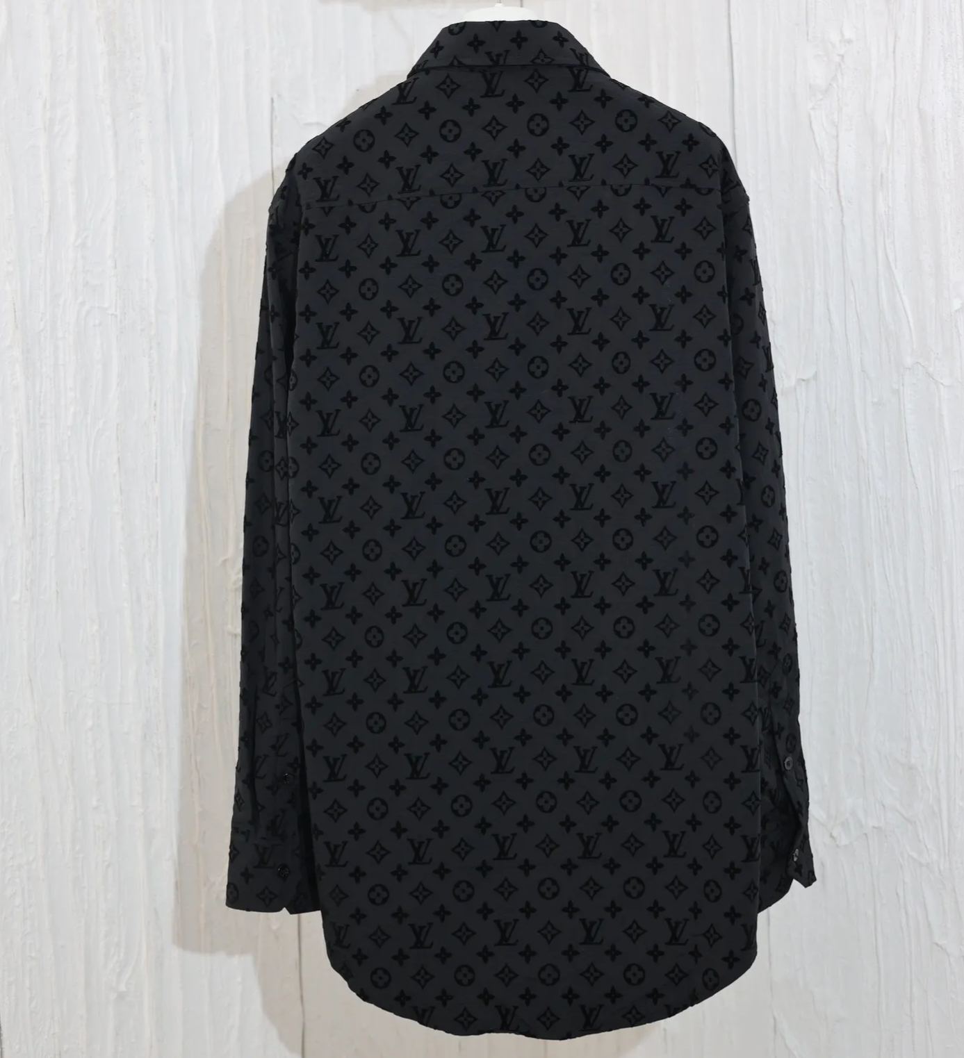 LOUIS VUITTON Louis Vuitton Clothing Flocked Monogram Classic Shirt Men's（1A979D）