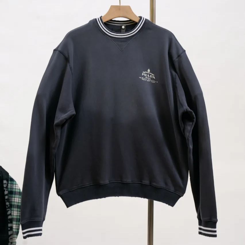 PRADA cotton sweatshirt (UJL69B_15CA_F0008_S_OOO）