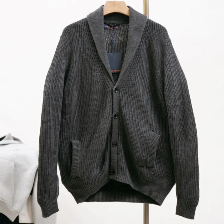 Louis Vuitton cashmere blend shawl collar cardigan jacket（1AFWBQ）
