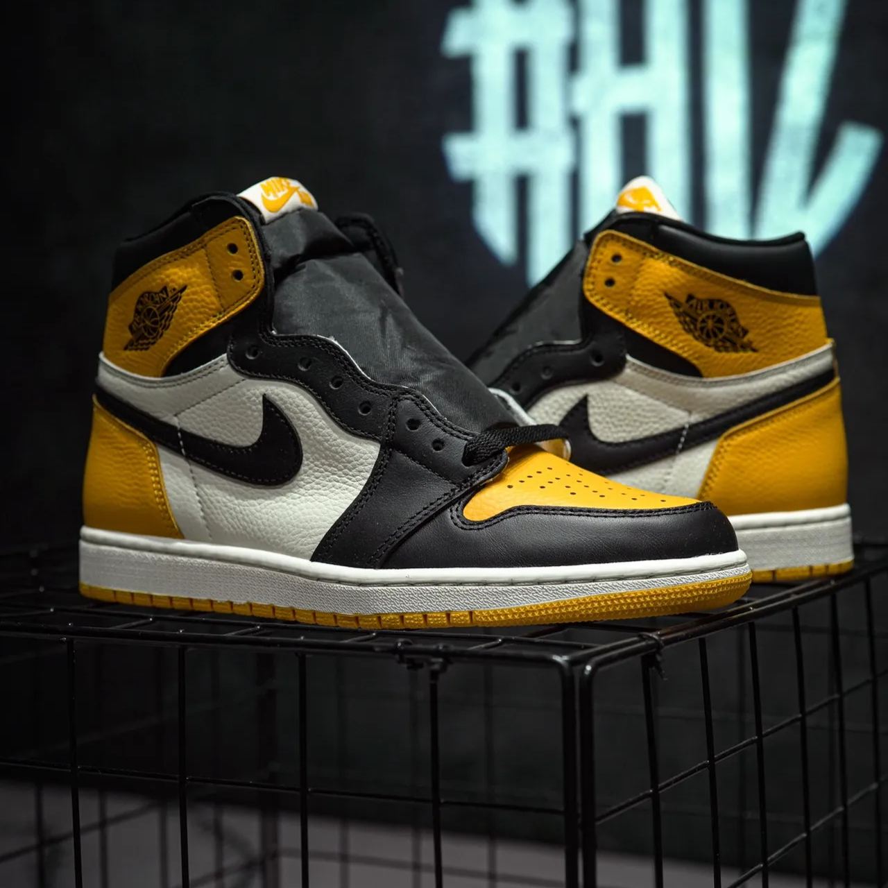 【LJR】Nike Air Jordan 1 Retro High OG "Taxi" (555088-711)