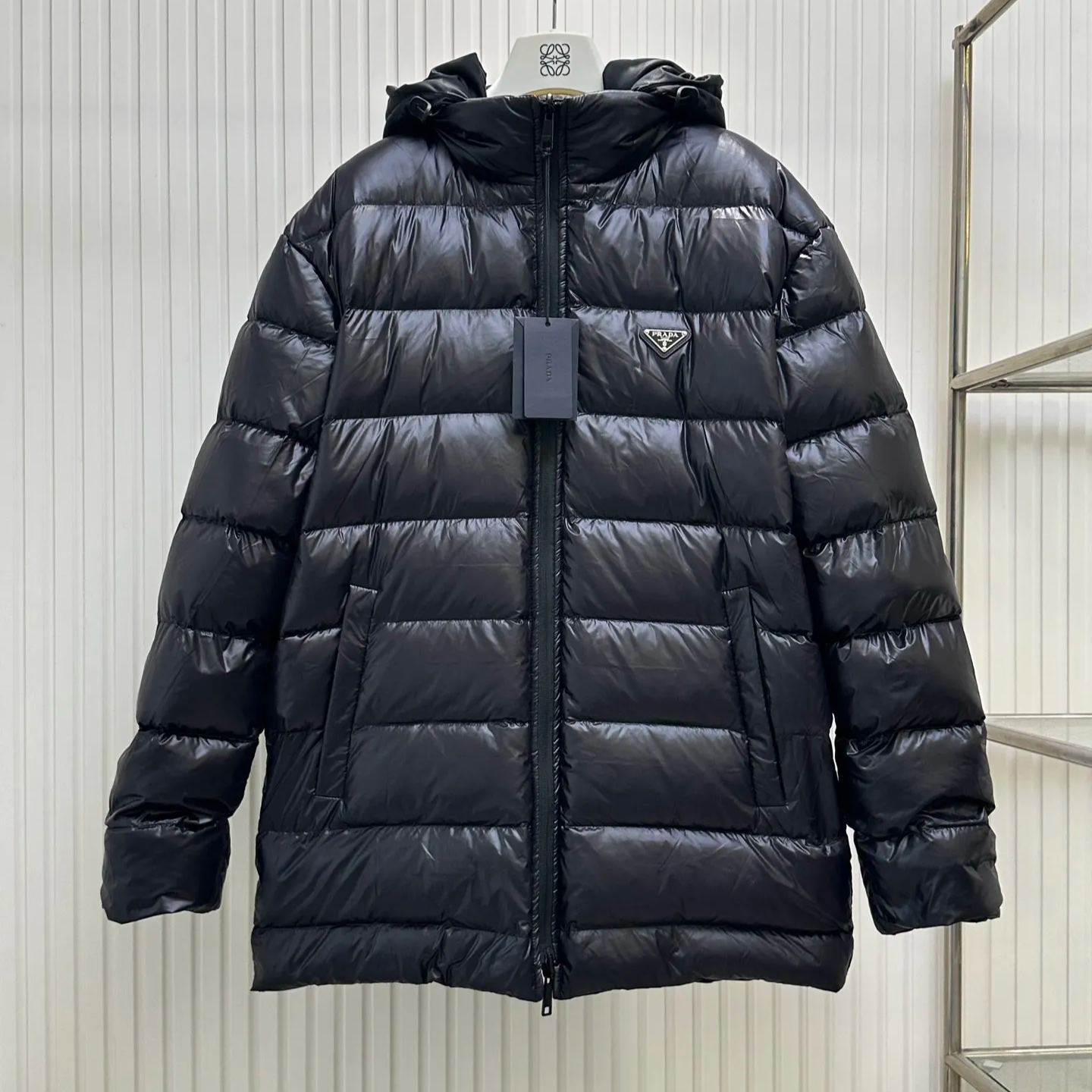 PRADA Hooded Re-Nylon down jacket （SGC398-1WQ8-F0002-S-232）