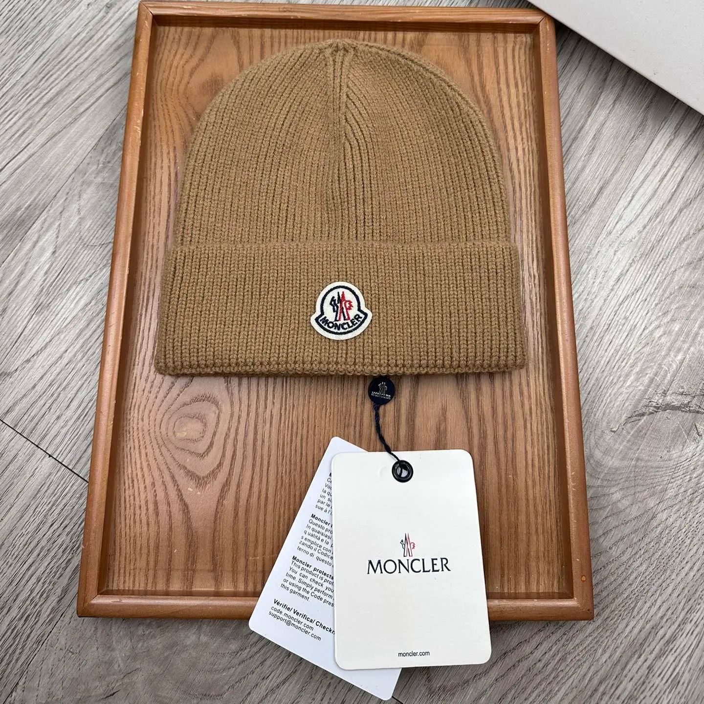 MONCLER Ribbed Knit Wool Beanie（9Z70600A9146）ウール（17色展開）
