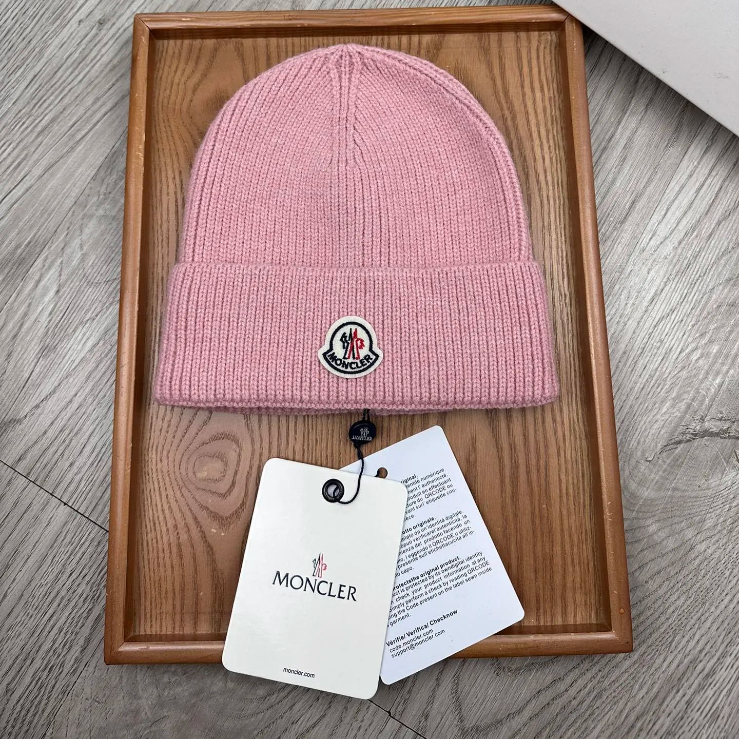 MONCLER Ribbed Knit Wool Beanie（9Z70600A9146）ウール（17色展開）