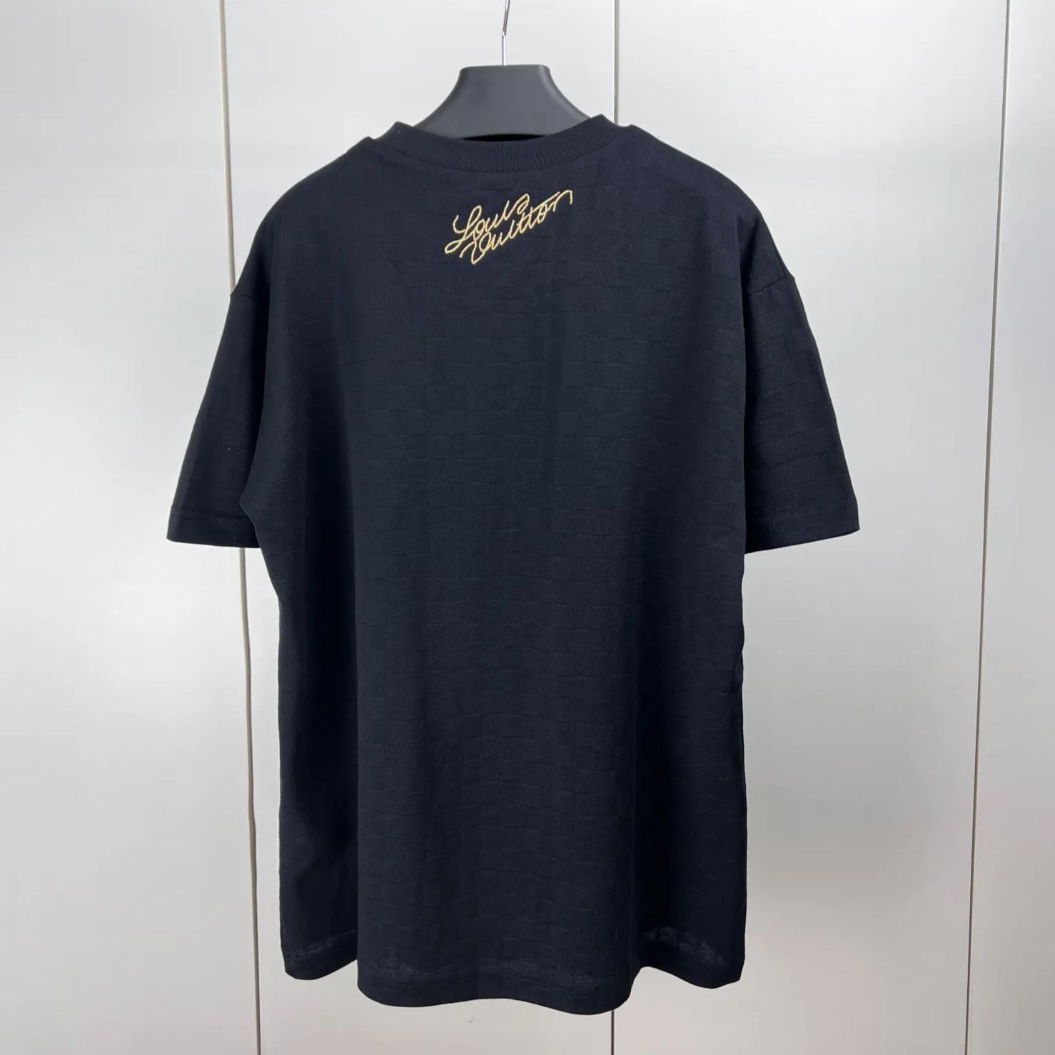 Louis Vuitton  Signature patch cotton t-shirt（1AGJZF）