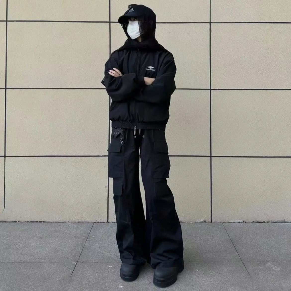 Balenciaga 3B Sports Icon Small Fit Tracksuit Jacket Black/White Logo（704505TKO481000）