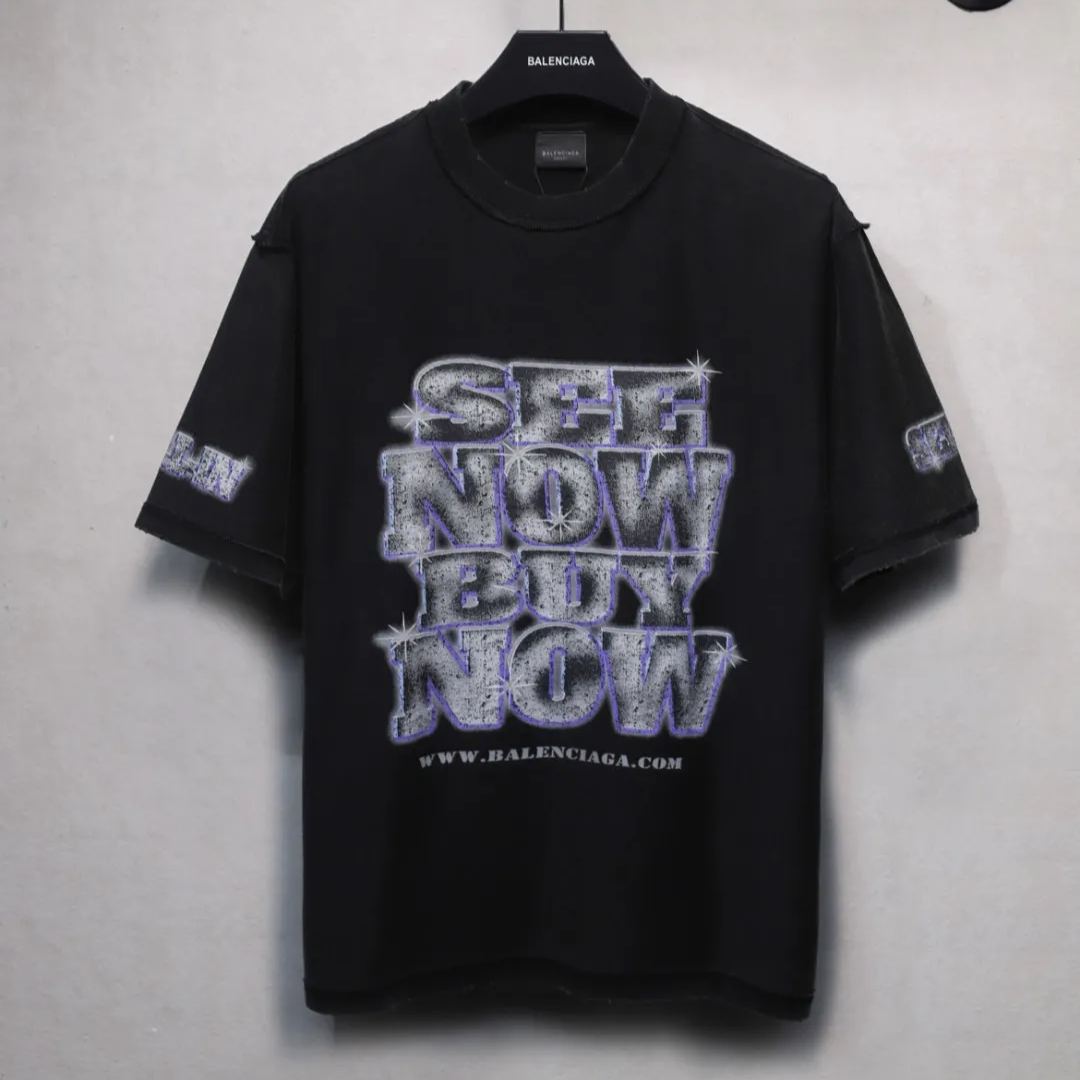 BALENCIAGA SHORT-SLEEVED ROUND NECK T-SHIRTS (790375TQVE84108）