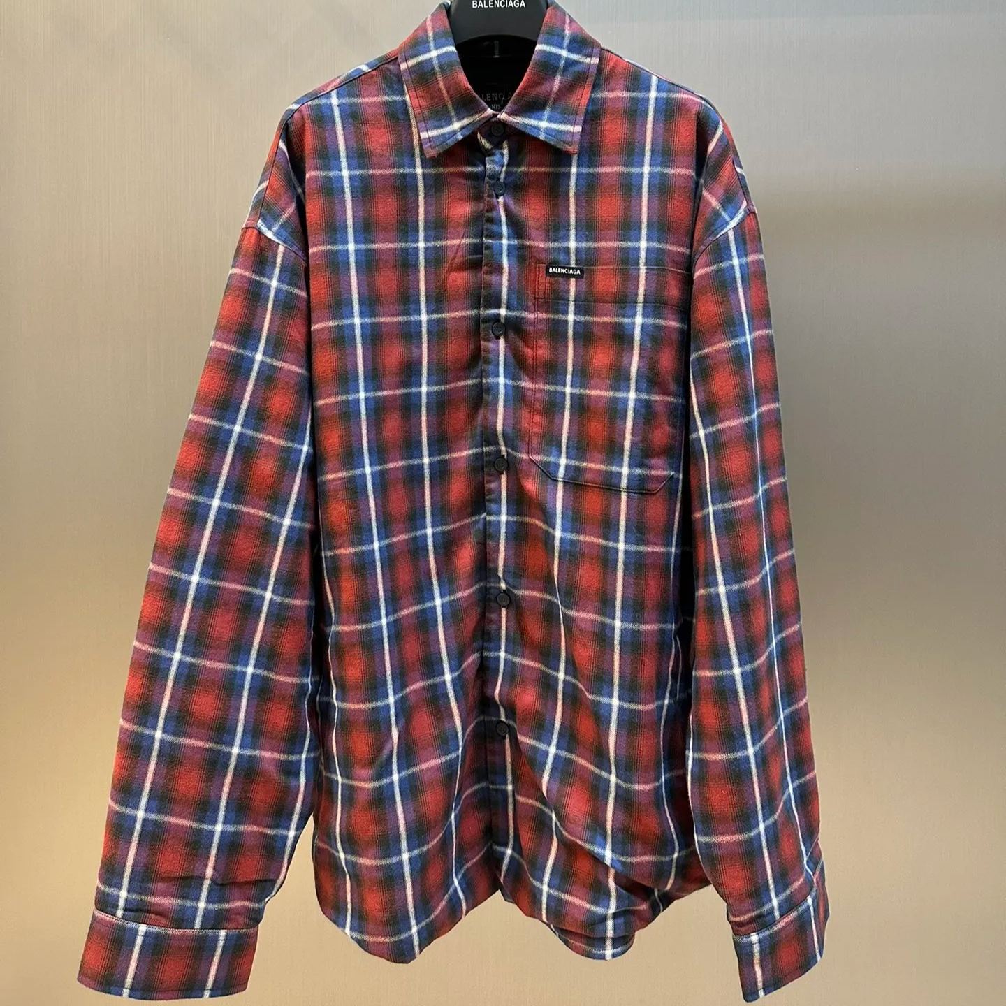 BALENCIAGA Men's Lined Shirt in Red/blue (768767TRM226104）