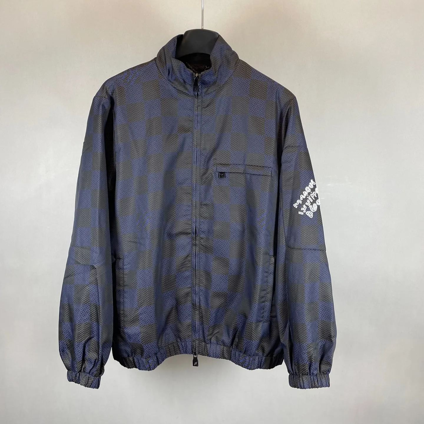 Louis Vuitton Damier Pop Nylon Travel Blouson（1AFHVN）