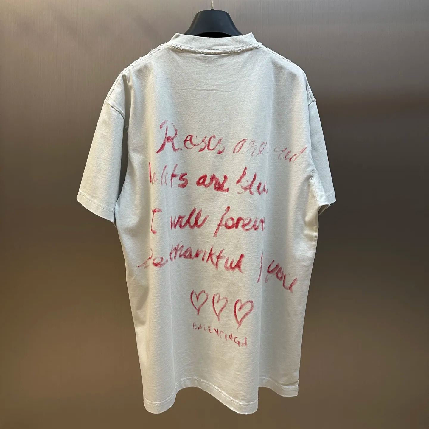 BALENCIAGA  Women's Lipstick Valentines T-Shirt, Small Fit, in White (811746TRVR29012）