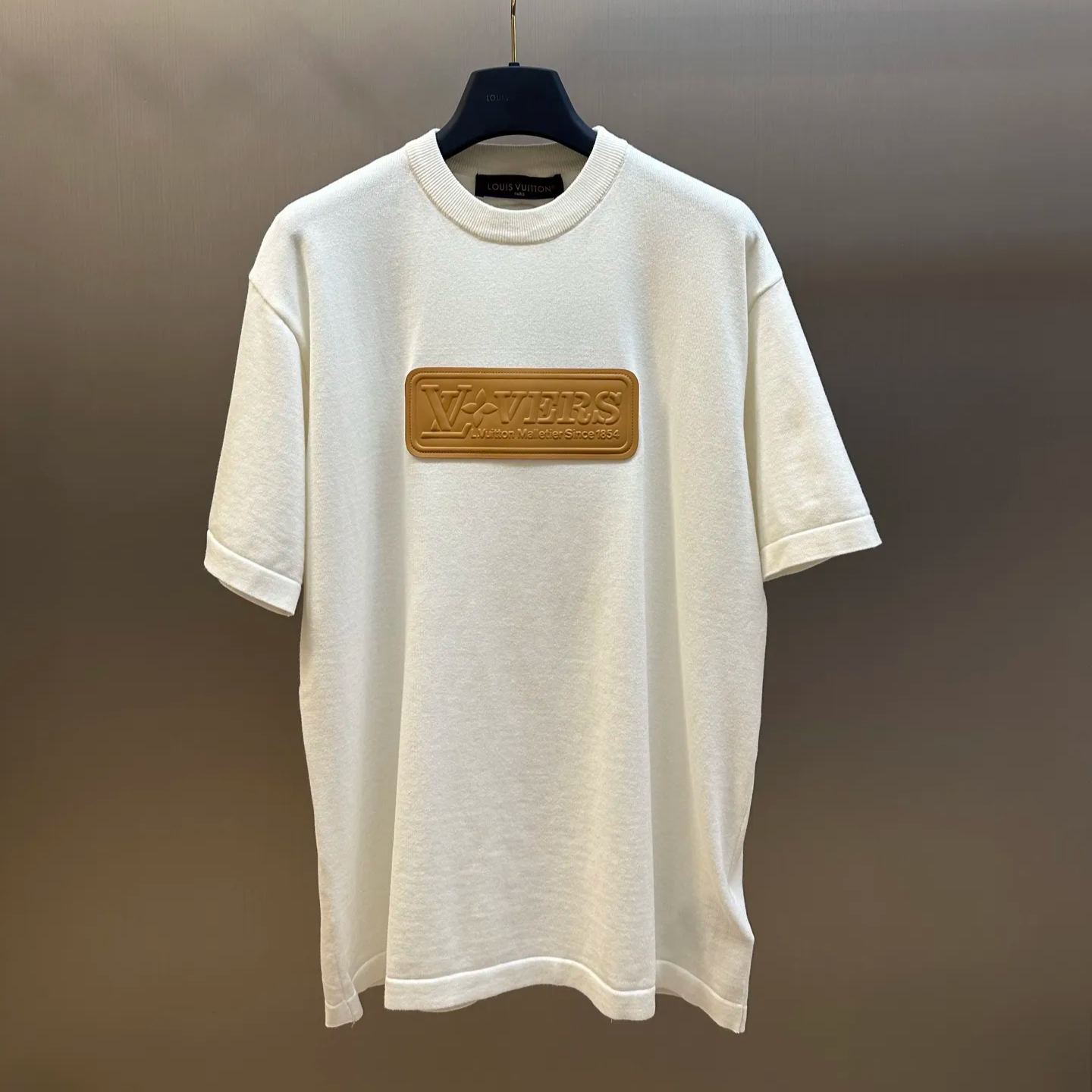 Louis Vuitton VVN Patch Short Sleeve Cotton Crewneck（1AAGME）