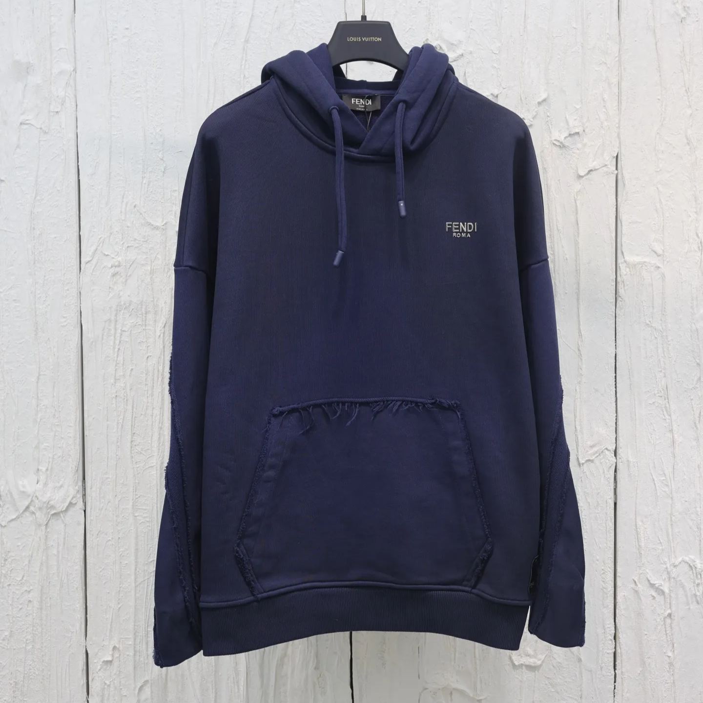 FENDI Men's Jersey Sweatshirt "Gray"（FY1253APM7F0QA1）