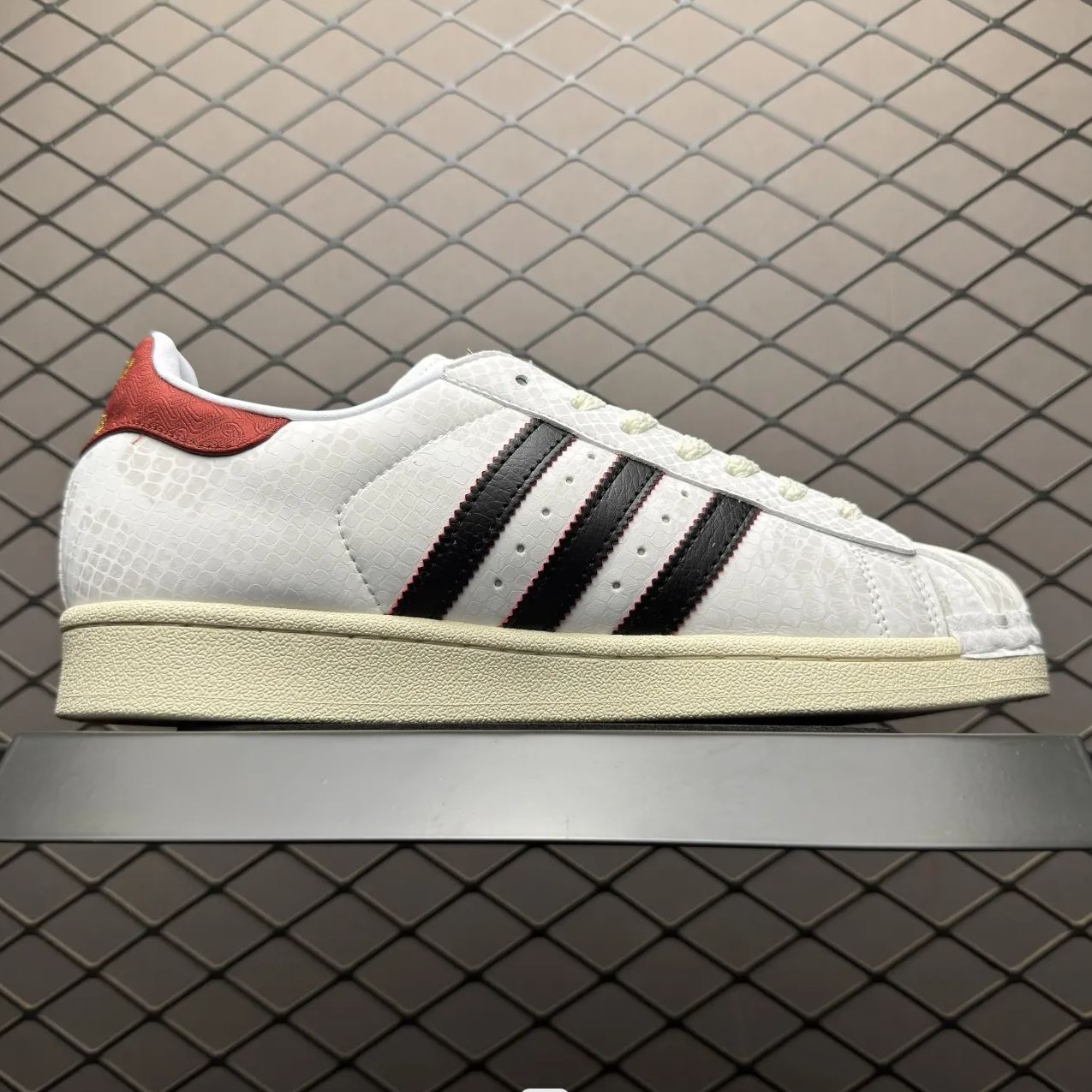 adidas Originals Superstar "Chinese New Year/White"（JR8036）