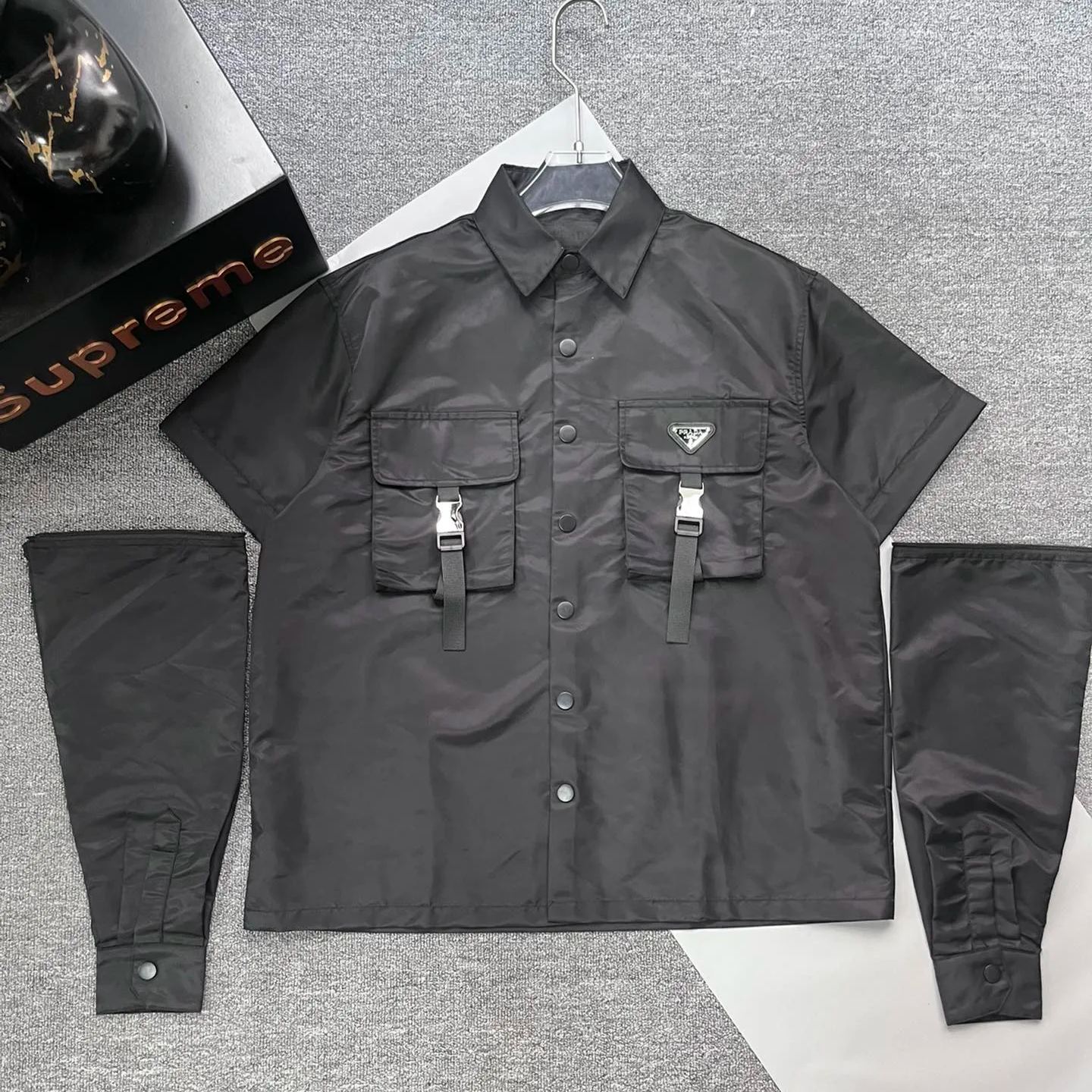 Prada Black Re-nylon Shirt (SC548-1WQ8-F0002-S-212）