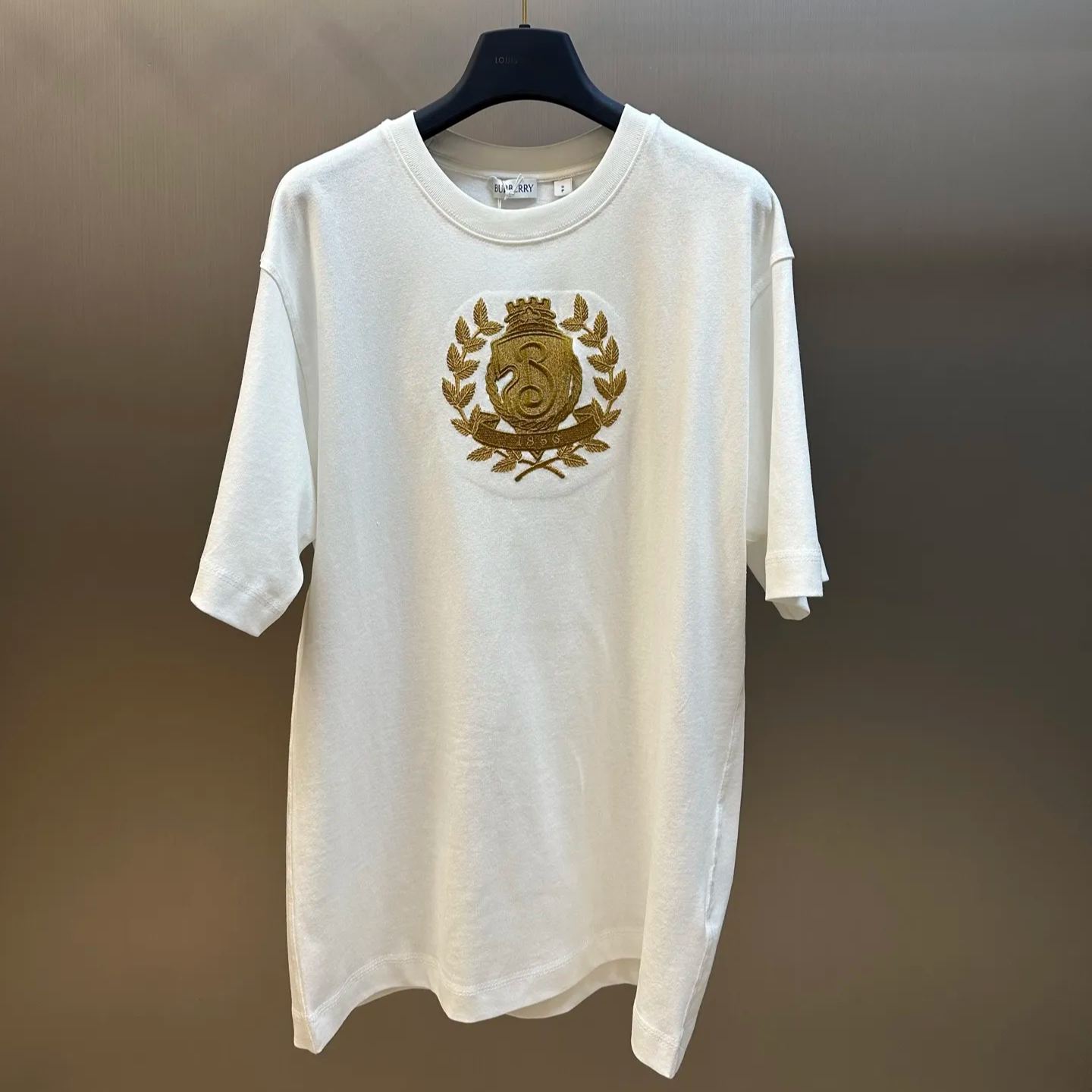Burberry B Crest Cotton T-shirt in Black（81081671)