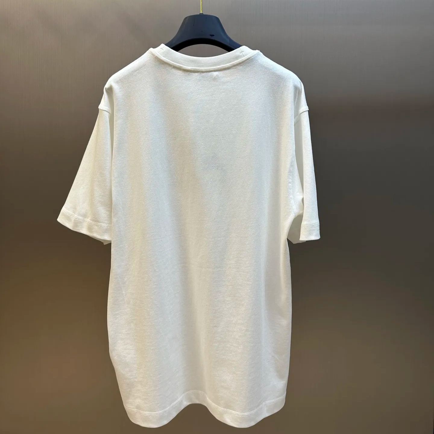 Burberry B Crest Cotton T-shirt in Black（81081671)