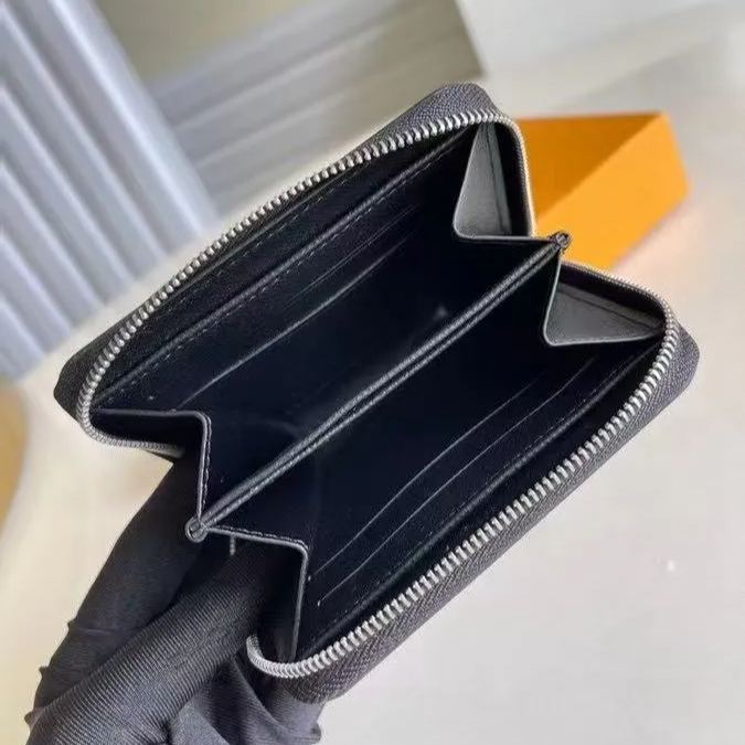 Louis Vuitton Zippy Coin Purse Mini Wallet（M60152）