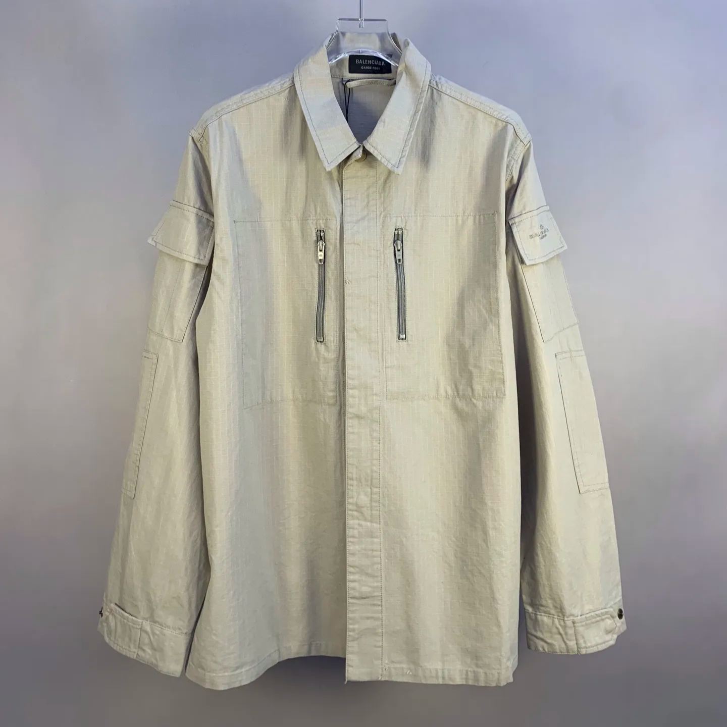 BALENCIAGA Men's Military Shirt "Dark Gray"（814719TQP131140）