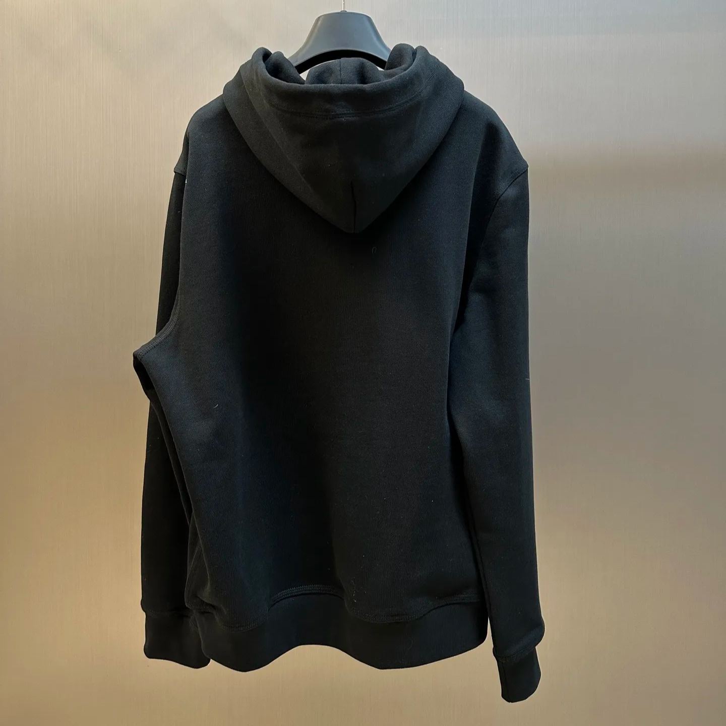 Burberry  Check Label Cotton Zip Hoodie in Black（81022761）