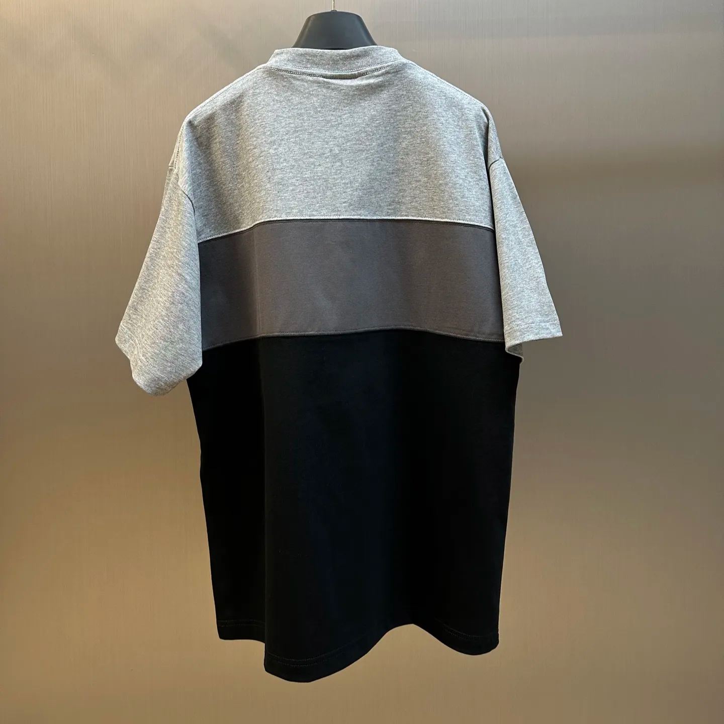 BALENCIAGAMen's Unity Sport T-shirt Large Fit in Heather Grey（744439TSVB11300）