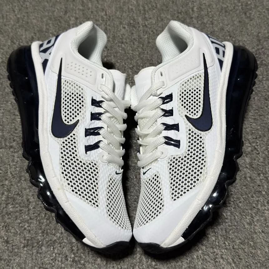 Nike Air Max 2013 "Summit White/Midnight Navy/Black" (HF3660-101)